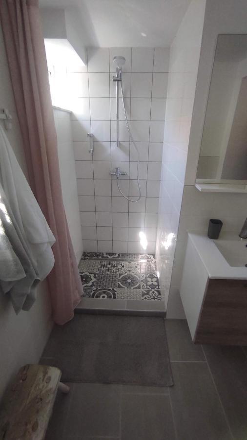 Apartment Loparina 内里吉恩 外观 照片